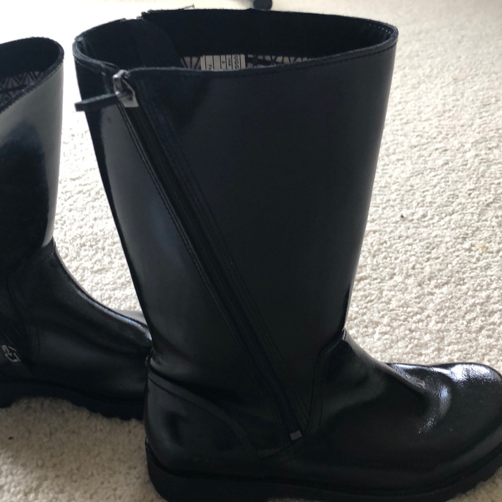 New girls Ugg patent leather boots